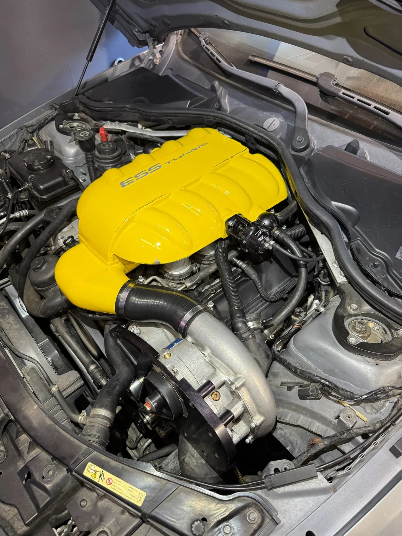 Supercharged S65 Engine Bay